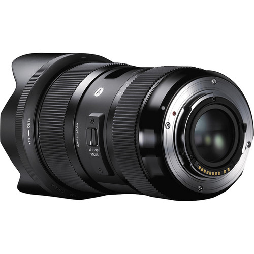 Sigma 18-35mm f/1.8 Art lens side profile