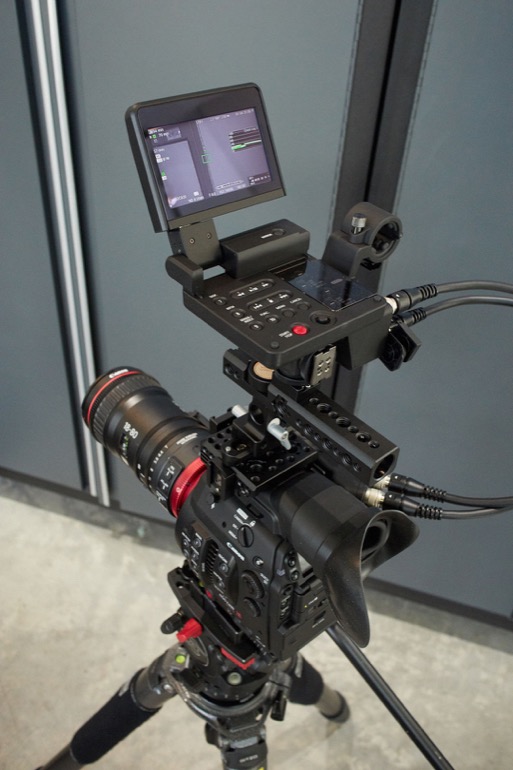 canon-c300-mk-ii-lcd