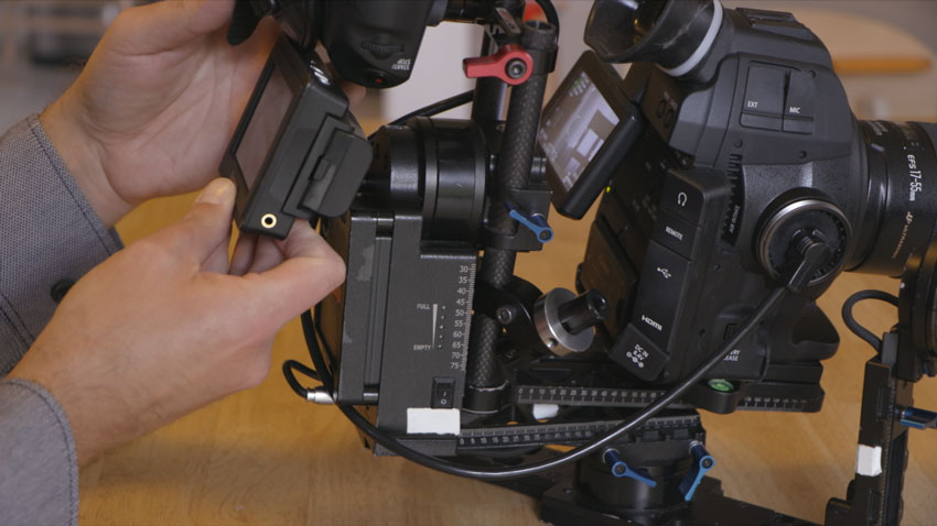 dslr-gimbal-monitor-behind-gimbal