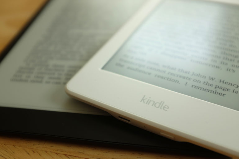 kindle-paperwhite-vs-sony-digital-paper