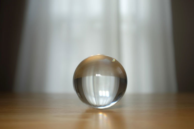 lensball-crystal-ball