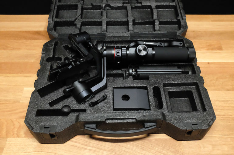 manfrotto-gimbal-460-case-travel-open