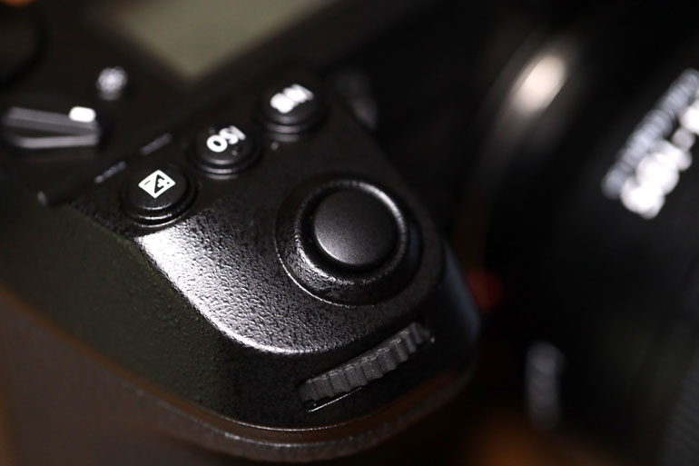 panasonic-full-frame-s1-shutter-release-button