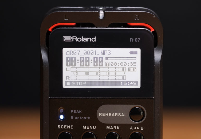 roland-r07-pocket-recorder-display-screen