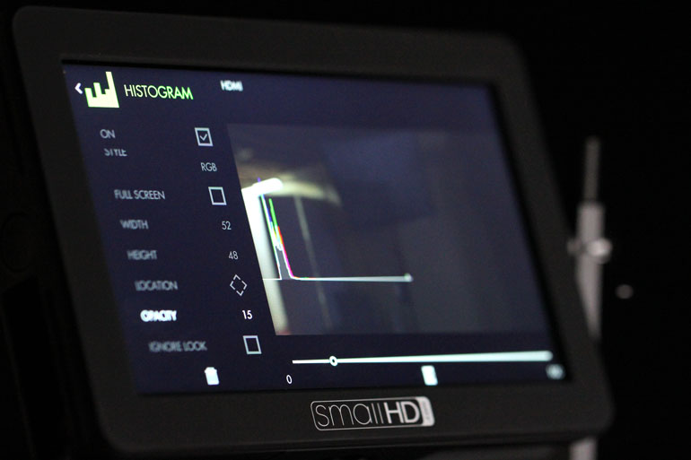 smallhd-focus-camera-field-monitor-histogram-waveform-lut-software