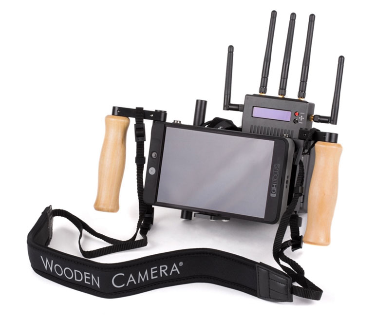 wooden-camera-directors-monitor