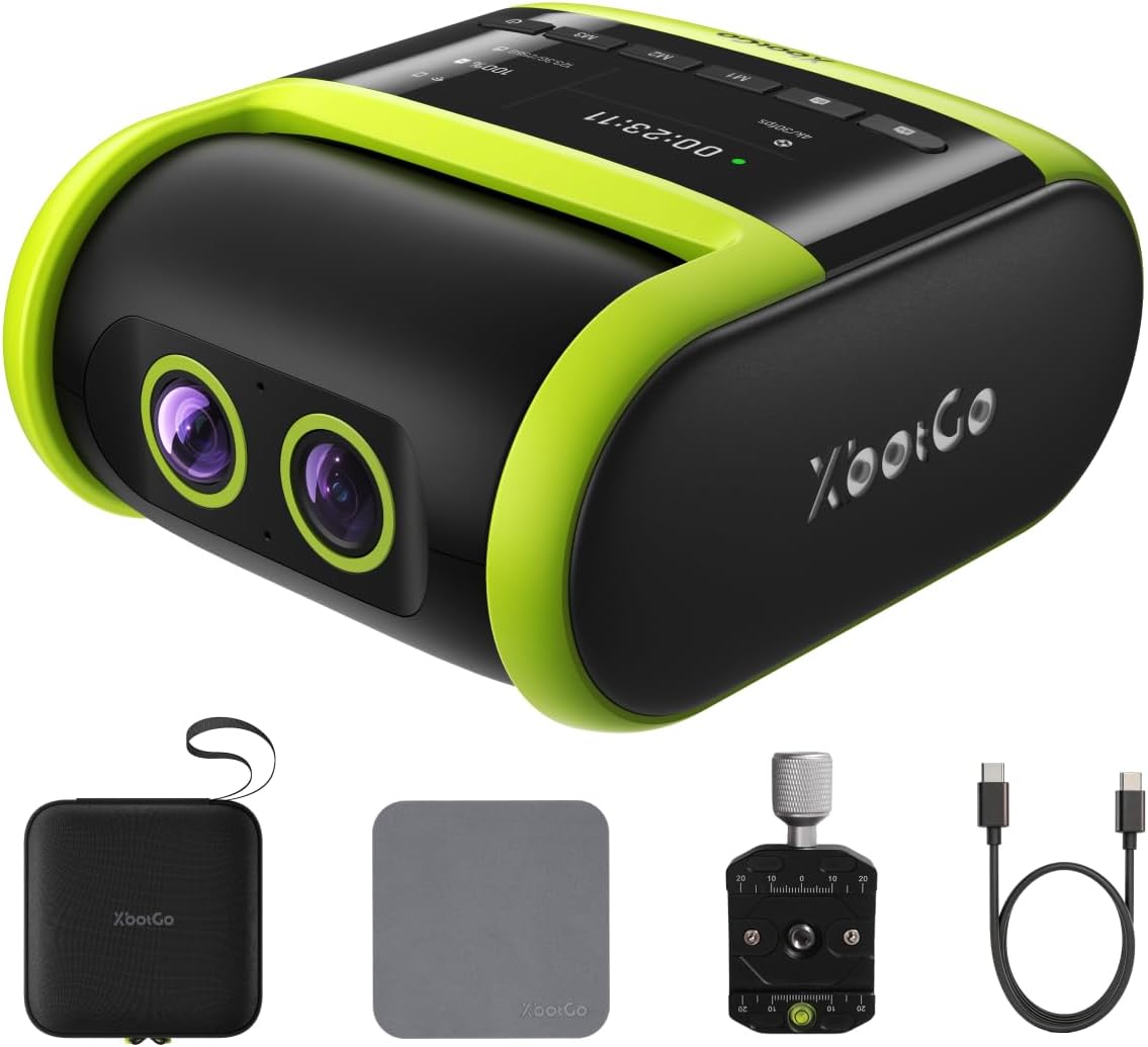 XbotGo Falcon AI sports camera with dual lenses