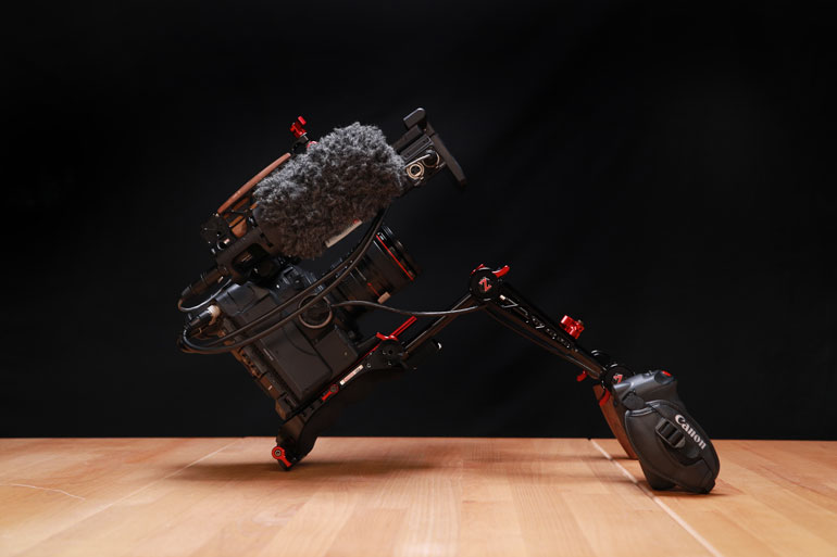 zacuto-recoil-pro-shoulder-rig