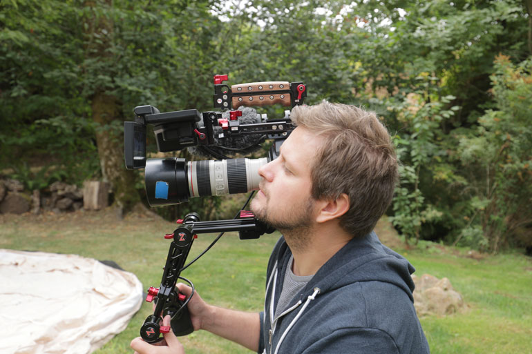 zacuto-recoil-pro-trigger-grips-canon-c300-review