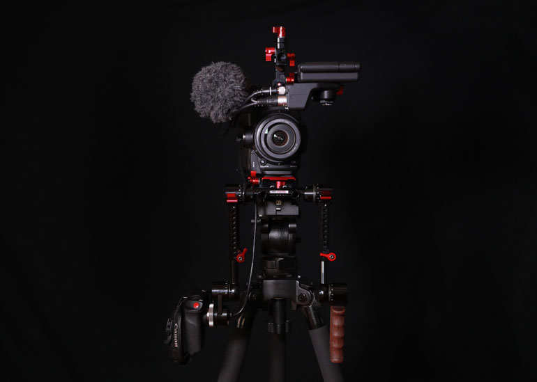 zacuto-recoil-shoulder-rig-canon-c300