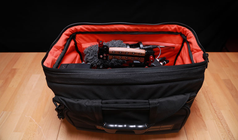 zacuto-trigger-grip-bag